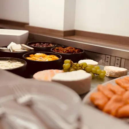 Goldener Adler 4* 워튼스