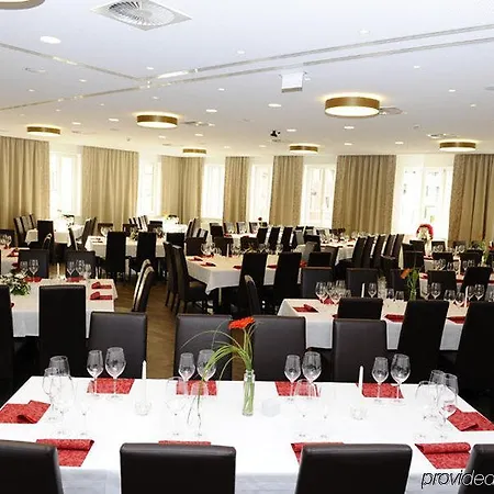 Hotel Goldener Adler 4*