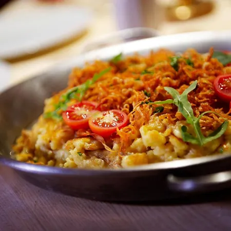 호텔 Goldener Adler 4*