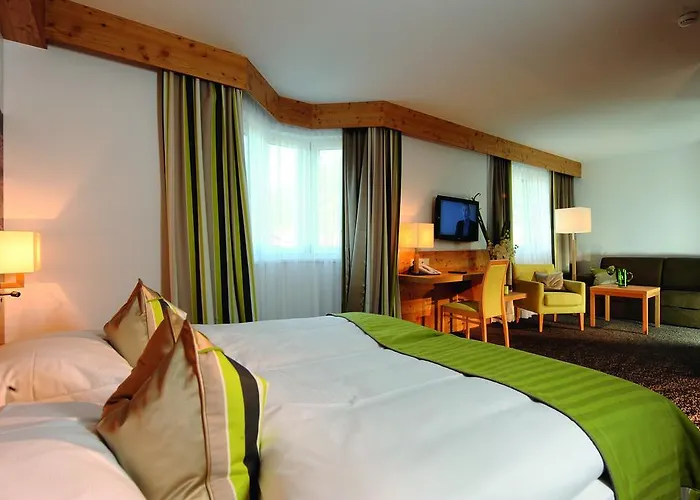 Goldener Adler Отель Ваттенс