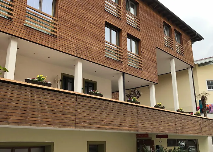 Отель Goldener Adler Ваттенс