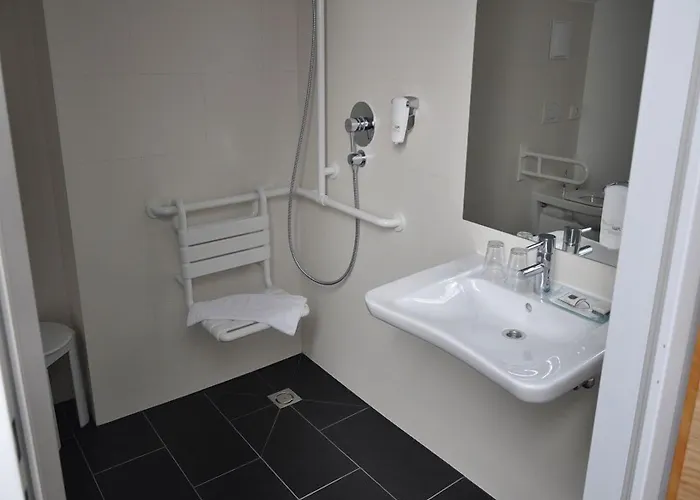 Goldener Adler Отель