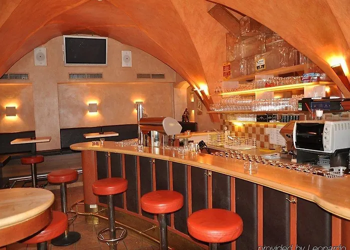 Отель Goldener Adler