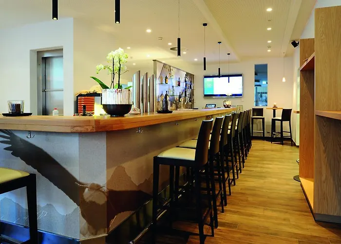 Goldener Adler Отель Ваттенс