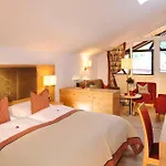 Goldener Adler Hotel 4*